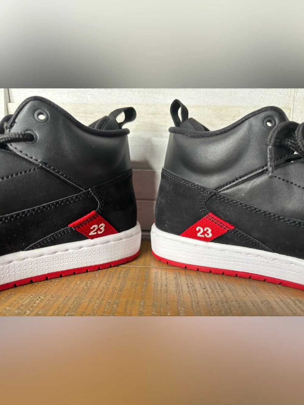 Jordan Access Bred Black Gym Red White High Top Sneaker AV5105-001 Men's Size 8